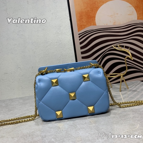Replica Valentino AAA Quality Messenger Bags For Women #1025389 $98.00 USD for Wholesale