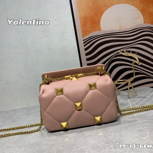 Replica Valentino AAA Quality Messenger Bags For Women #1025391 $98.00 USD for Wholesale