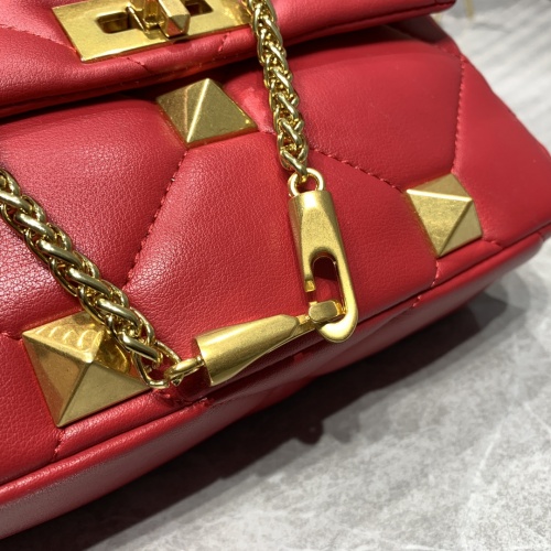 Replica Valentino AAA Quality Messenger Bags For Women #1025392 $98.00 USD for Wholesale