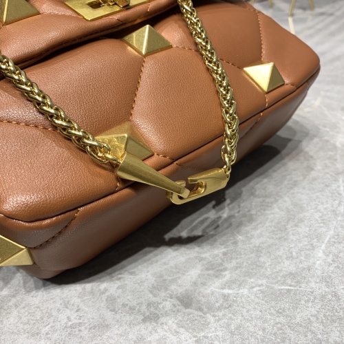 Replica Valentino AAA Quality Messenger Bags For Women #1025395 $98.00 USD for Wholesale