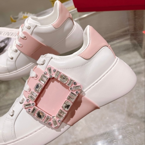 Replica Roger Vivier Casual Shoes For Women #1027197 $108.00 USD for Wholesale