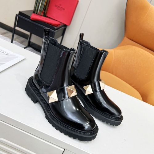Replica Valentino Boots For Women #1027318 $102.00 USD for Wholesale
