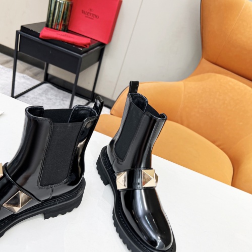 Replica Valentino Boots For Women #1027318 $102.00 USD for Wholesale