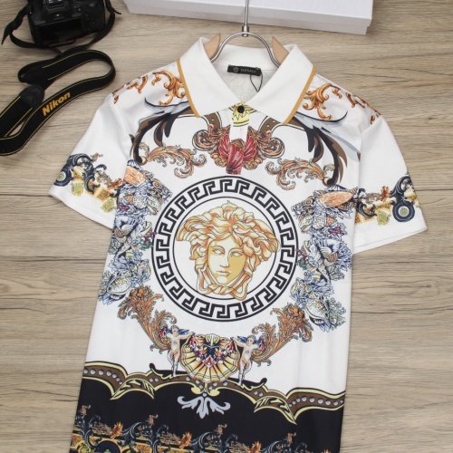 Replica Versace T-Shirts Short Sleeved For Men #1027500, $40.00 USD, [ITEM#1027500], Replica Versace T-Shirts outlet from China