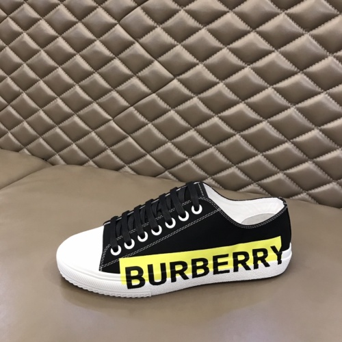 Replica Burberry Casual Shoes For Men #1027848 $68.00 USD for Wholesale