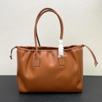 $102.00 USD Celine AAA Quality Handbags For Women #1019141