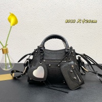 $150.00 USD Balenciaga AAA Quality Messenger Bags For Women #1019175
