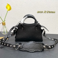 $150.00 USD Balenciaga AAA Quality Messenger Bags For Women #1019175