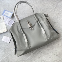 $244.63 USD Givenchy AAA Quality Handbags For Women #1021129