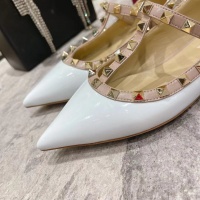 $92.00 USD Valentino Flat Shoes For Women #1024332