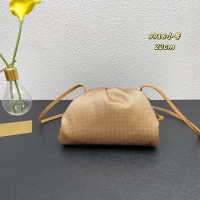 $96.00 USD Bottega Veneta BV AAA Quality Messenger Bags For Women #1025288