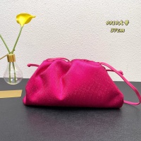 $100.00 USD Bottega Veneta BV AAA Quality Messenger Bags For Women #1025294
