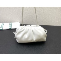$100.00 USD Bottega Veneta BV AAA Quality Messenger Bags For Women #1025323