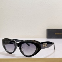 $60.00 USD Balenciaga AAA Quality Sunglasses #1026280
