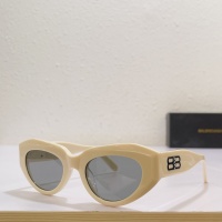 $60.00 USD Balenciaga AAA Quality Sunglasses #1026283