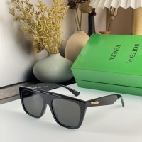 $60.00 USD Bottega Veneta AAA Quality Sunglasses #1026300