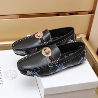 $85.00 USD Versace Leather Shoes For Men #1027033
