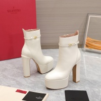 $158.00 USD Valentino Boots For Women #1027714