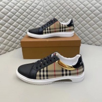 $72.00 USD Burberry Casual Shoes For Men #1028011