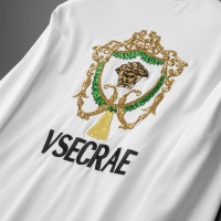 $80.00 USD Versace Tracksuits Long Sleeved For Men #1028310