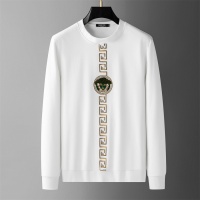 $80.00 USD Versace Tracksuits Long Sleeved For Men #1028314
