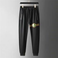 $80.00 USD Versace Tracksuits Long Sleeved For Men #1028315