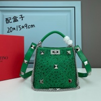 $112.00 USD Valentino AAA Quality Messenger Bags For Women #1031010