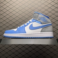 $112.00 USD Air Jordan-1-Mid For Men #1034565