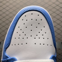 $112.00 USD Air Jordan-1-Mid For Men #1034565