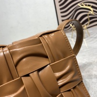 $102.00 USD Bottega Veneta BV AAA Quality Messenger Bags For Women #1038643