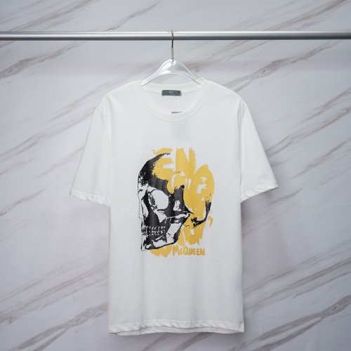 Replica Alexander McQueen T-shirts Short Sleeved For Unisex #1041284, $32.00 USD, [ITEM#1041284], Replica Alexander McQueen T-shirts outlet from China