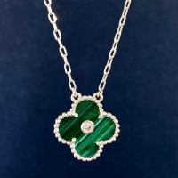 $29.00 USD Van Cleef & Arpels Necklaces For Women #1039647