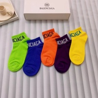 $25.00 USD Balenciaga Socks #1040109
