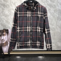 $88.00 USD Burberry Jackets Long Sleeved For Men #1041612