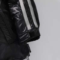 $82.00 USD Moncler Down Feather Coat Long Sleeved For Men #1045742