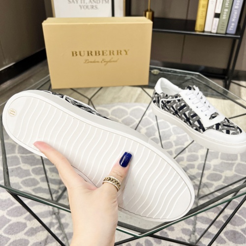 Replica Burberry Casual Shoes For Men #1051976 $72.00 USD for Wholesale
