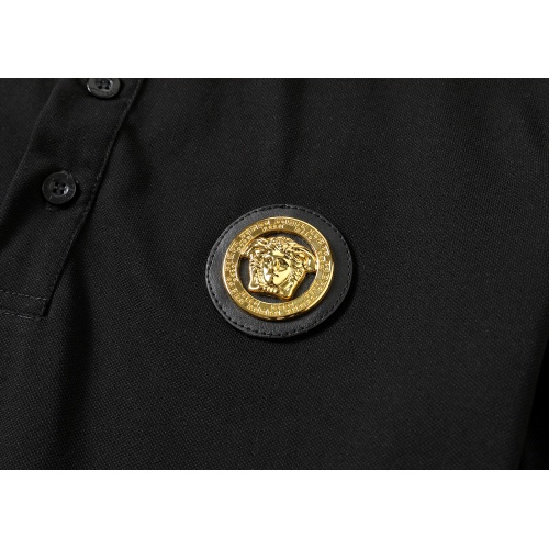 Replica Versace T-Shirts Short Sleeved For Men #1053568 $27.00 USD for Wholesale
