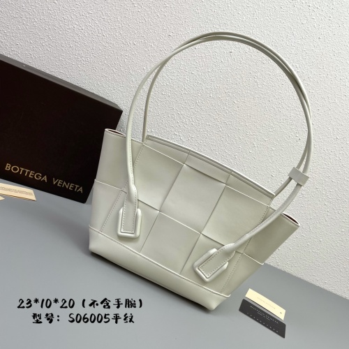 Replica Bottega Veneta BV AAA Quality Handbags For Women #1057221 $115.00 USD for Wholesale