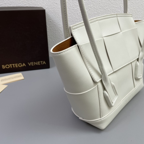 Replica Bottega Veneta BV AAA Quality Handbags For Women #1057221 $115.00 USD for Wholesale