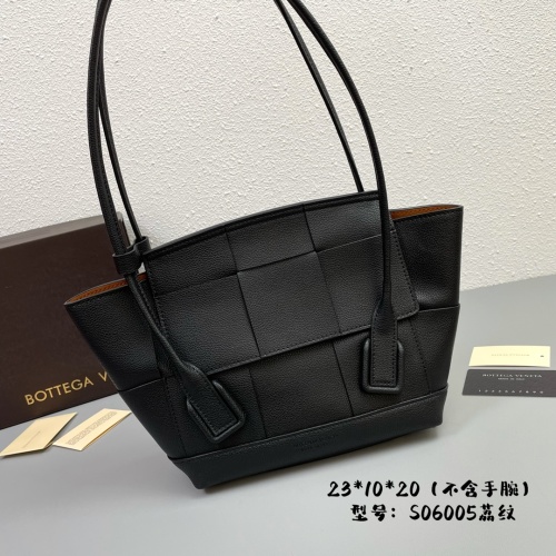Replica Bottega Veneta BV AAA Quality Handbags For Women #1057224 $115.00 USD for Wholesale