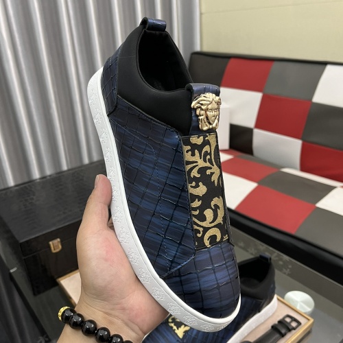 Replica Versace Casual Shoes For Men #1057549 $72.00 USD for Wholesale