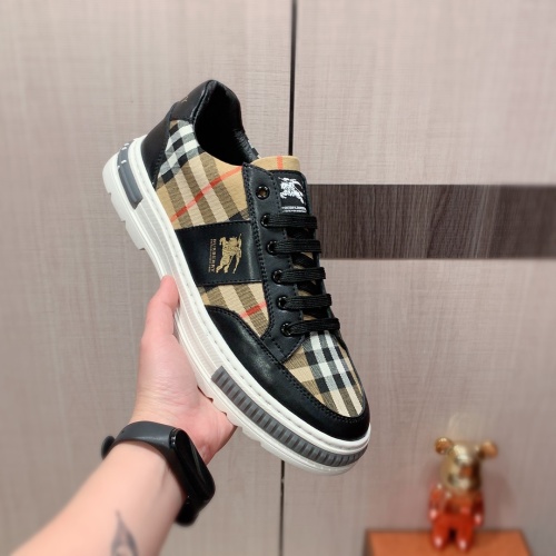 Replica Burberry Casual Shoes For Men #1058417 $72.00 USD for Wholesale