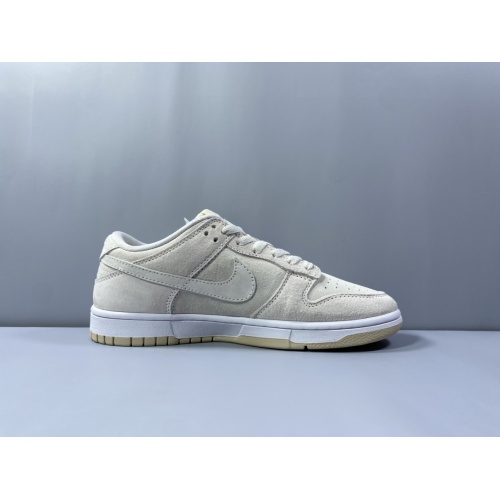 Replica Nike Dunk-Low For Men #1063667 $96.00 USD for Wholesale