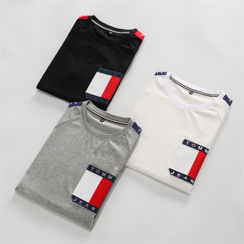 Replica Tommy Hilfiger TH T-Shirts Short Sleeved For Men #1063669 $24.00 USD for Wholesale