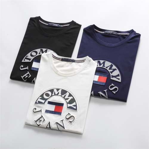 Replica Tommy Hilfiger TH T-Shirts Short Sleeved For Men #1063686 $24.00 USD for Wholesale