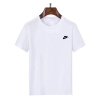 $23.00 USD Nike T-Shirts Short Sleeved For Men #1054666