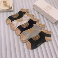 $29.00 USD Versace Socks #1055534