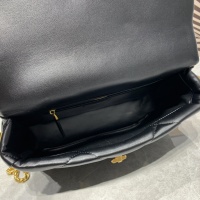 $108.00 USD Valentino AAA Quality Messenger Bags For Women #1057190