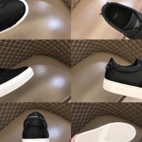 $72.00 USD Givenchy Casual Shoes For Men #1065224