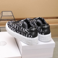$85.00 USD Versace Casual Shoes For Men #1065782